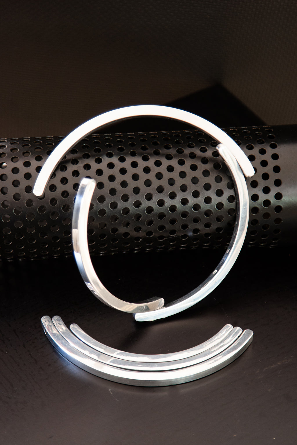 Aluminium Circle Neckpiece - EG426
