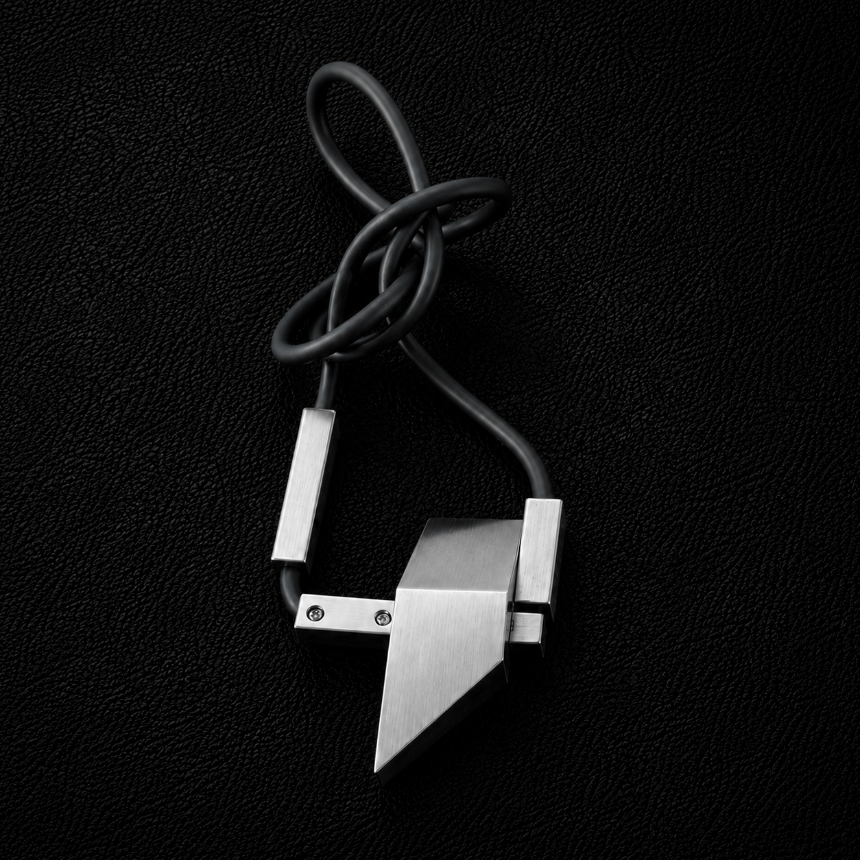 Aluminium and Rubber Neck Piece - EG052-AR