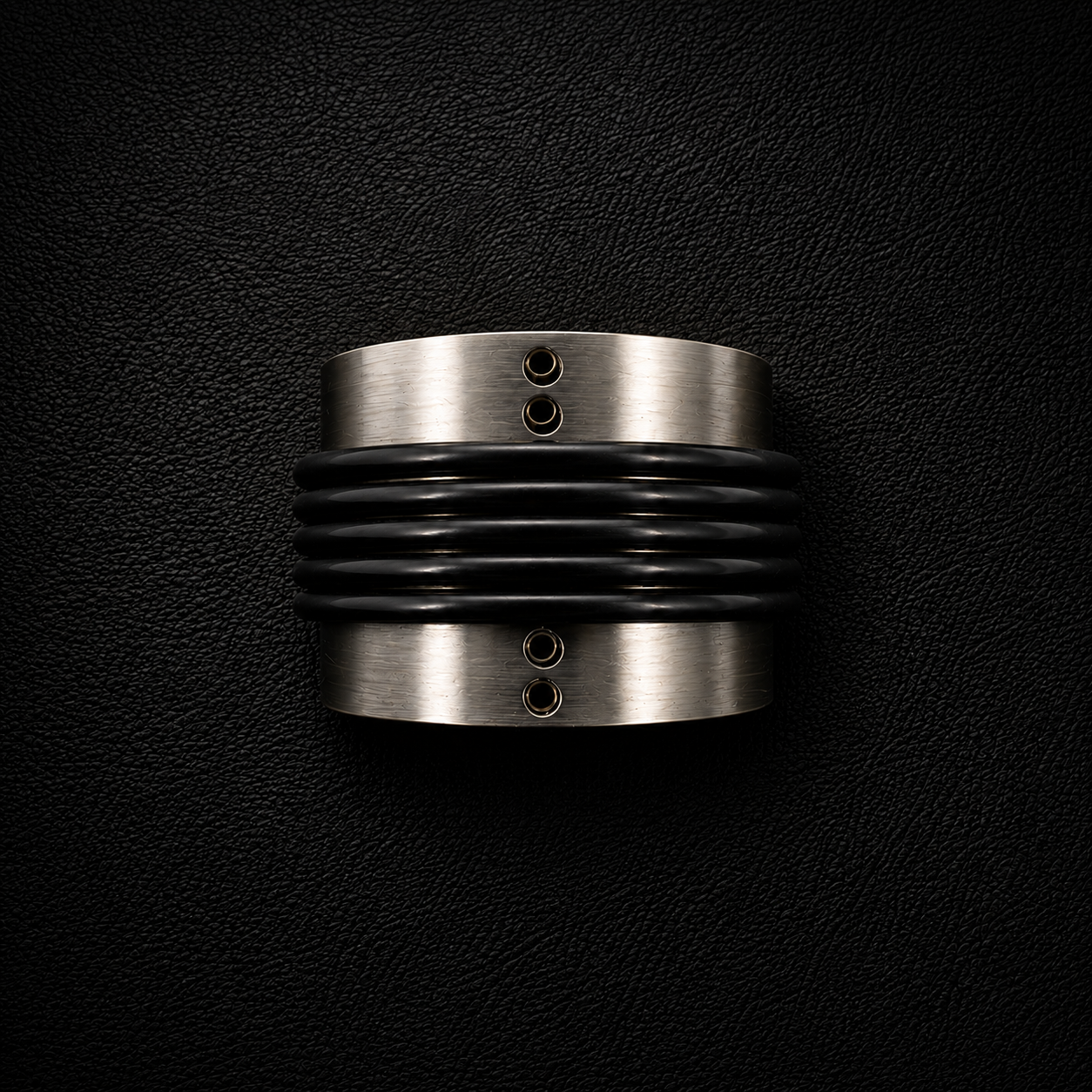 Aluminium and Rubber Cuff - EG027-AR